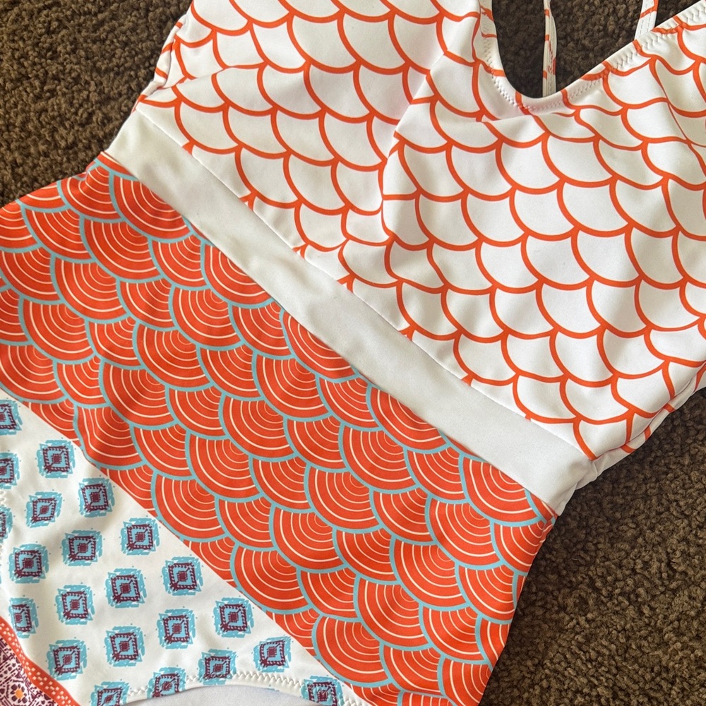 Cupshe White & Orange Patterned One-Piece Swimsuit - Picture 2 of 5